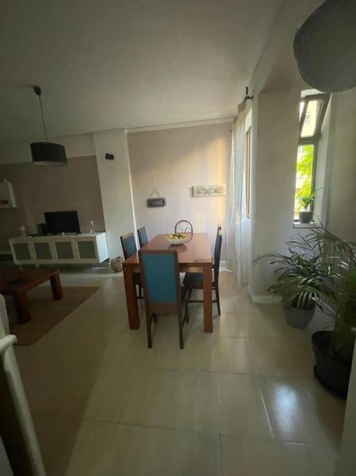 شقة Daloba House كوستا دا كاباريكا المظهر الخارجي الصورة