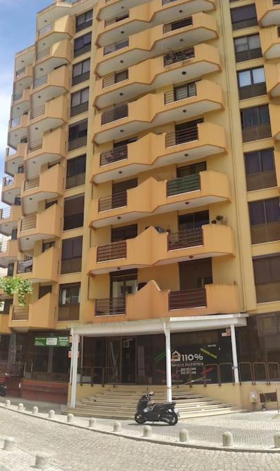 شقة Daloba House كوستا دا كاباريكا المظهر الخارجي الصورة